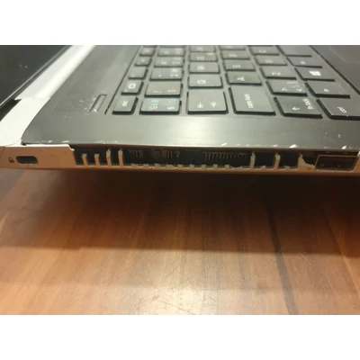 HP ProBook 440 G5 Intel Core i3-7100U CPU / 4GB DDR4 / 128GB NVMe SSD